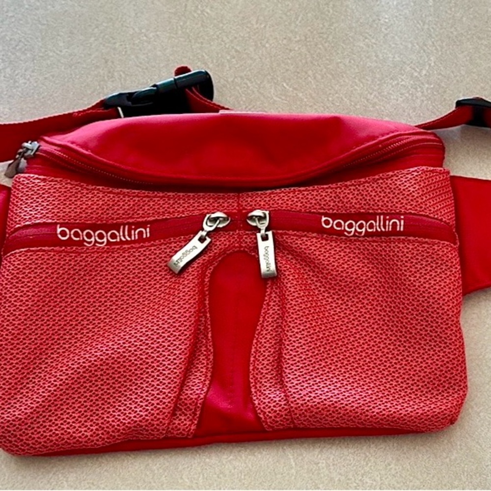 BAGGALLINI Red Bum-Waist-Sling Bag